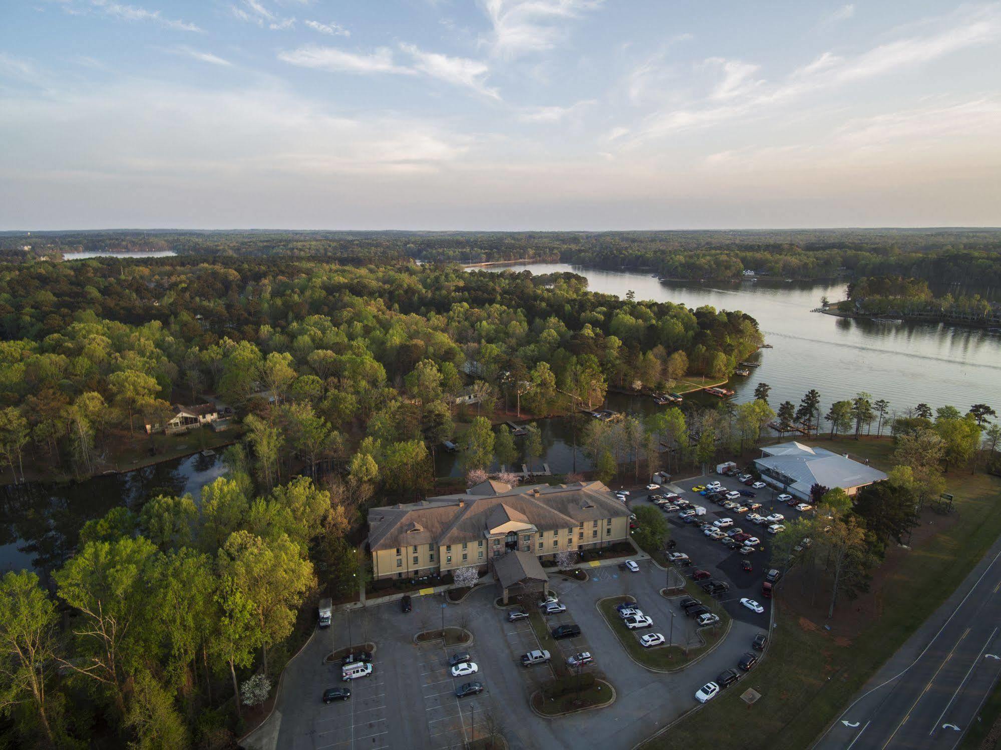The Lodge On Lake Oconee Eatonton Exterior photo